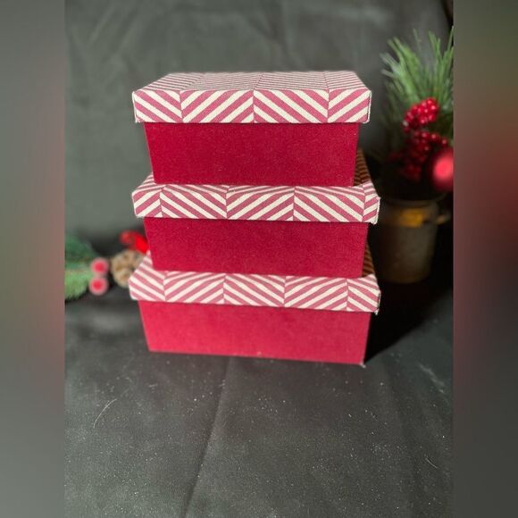 3 Christmas Nesting Fabric Gift Boxes Velvet Red Coordinating Chevron Li… - Picture 1 of 9